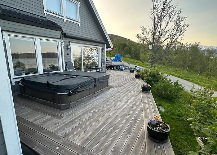 빌라 Country Villa On Kvaloya, Hot Tube, Northern Lights, Near Tromso *
